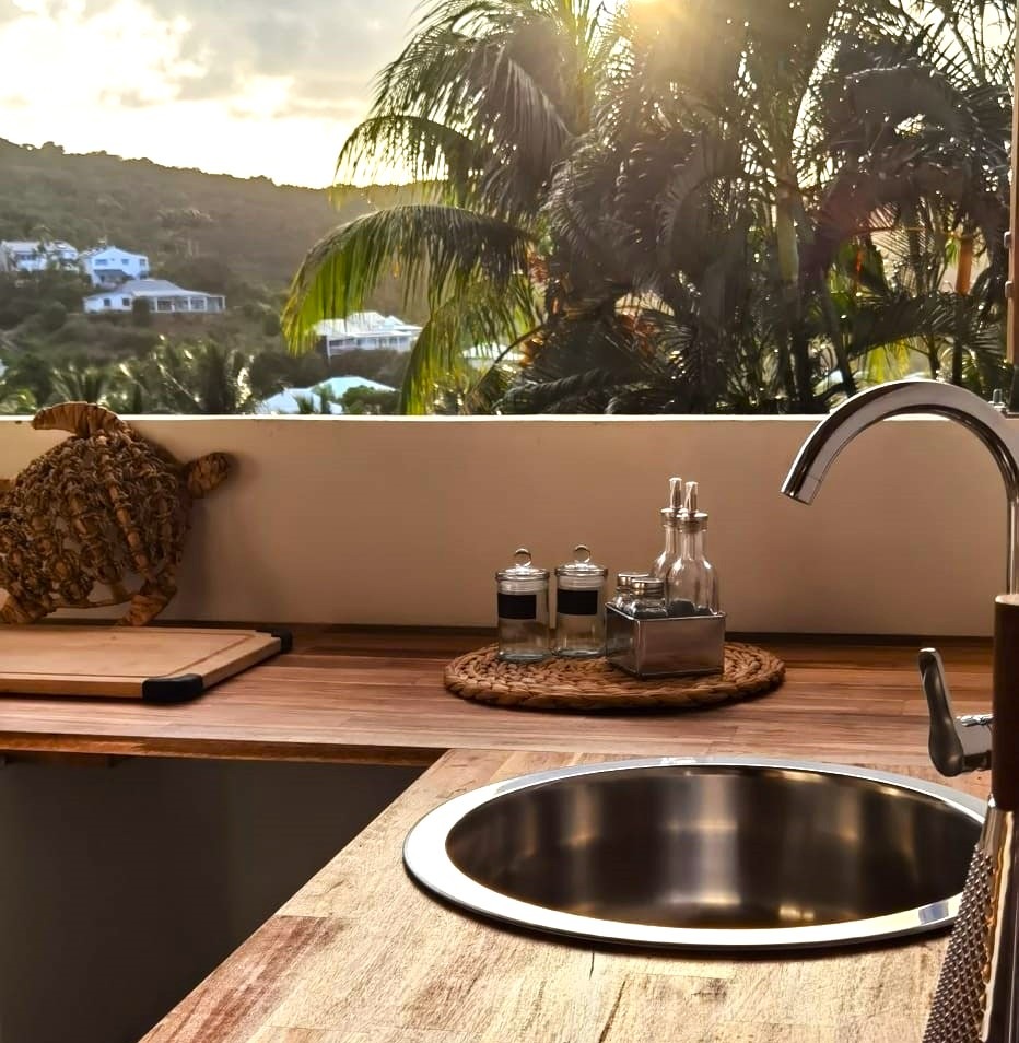 vue terrasse cuisine "coco carib" Deshaies Guadeloupe